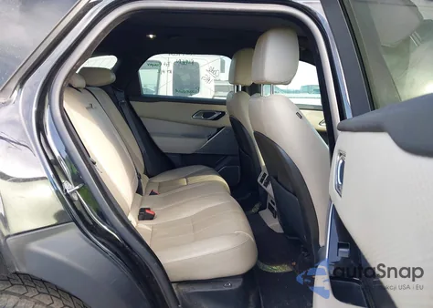 2018 Land Rover Range Rover Velar P250 S z USA, uszkodzony, nr VIN SALYB2RX3JA712046